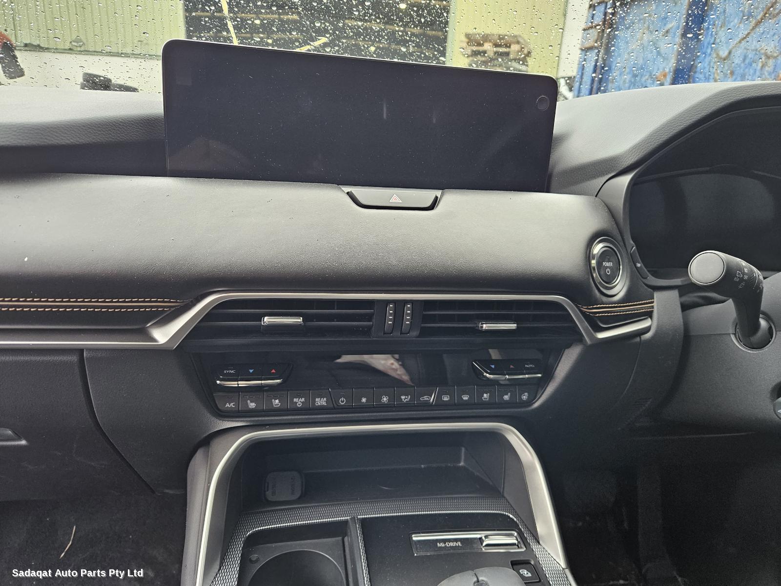 Mazda Cx80 Right Front Hub Assembly