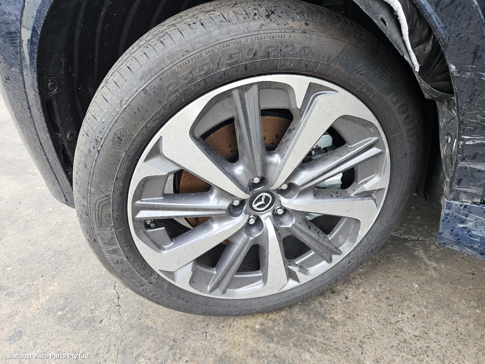 Mazda Cx80 Right Front Hub Assembly