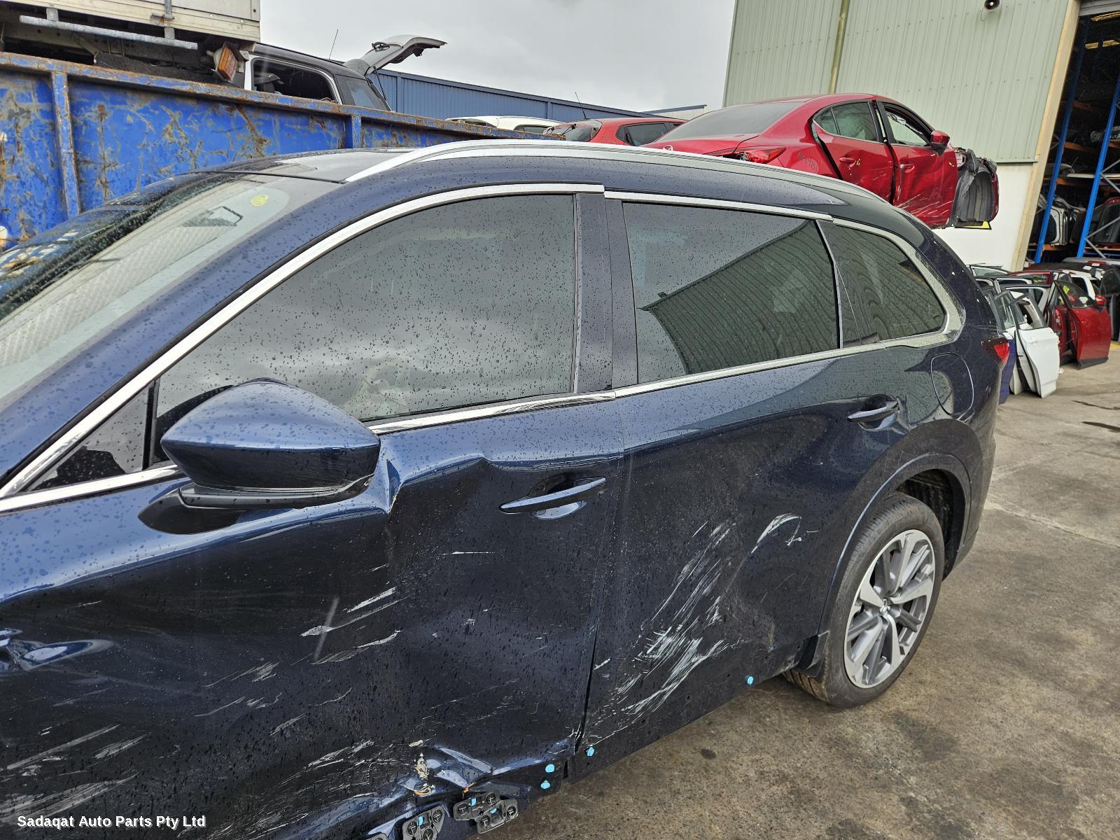 Mazda Cx80 Right Front Hub Assembly