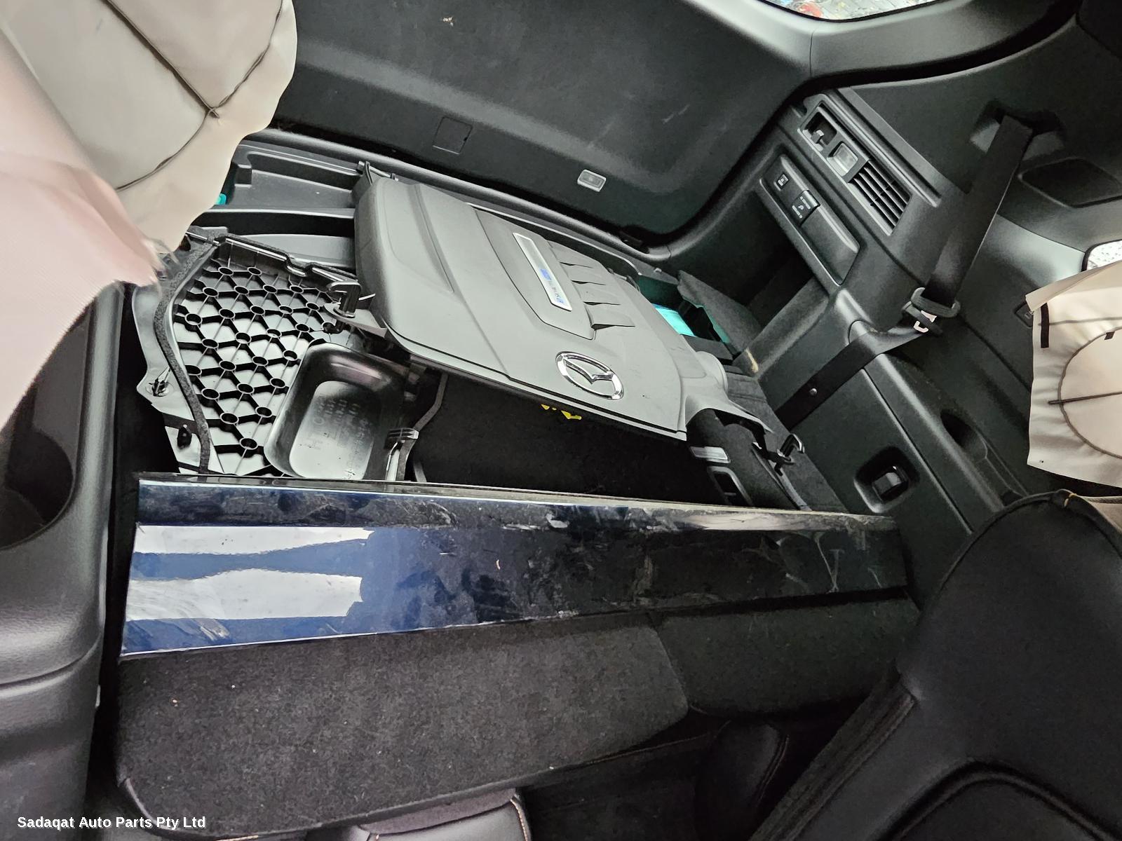 Mazda Cx80 Right Front Hub Assembly