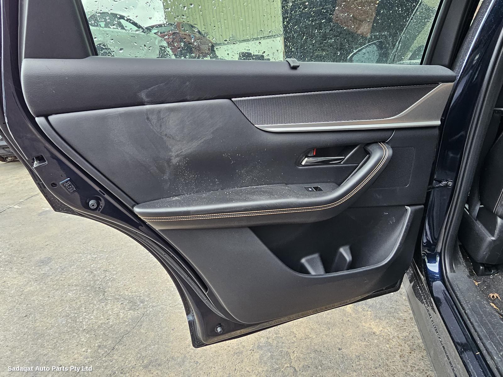 Mazda Cx80 Right Front Hub Assembly