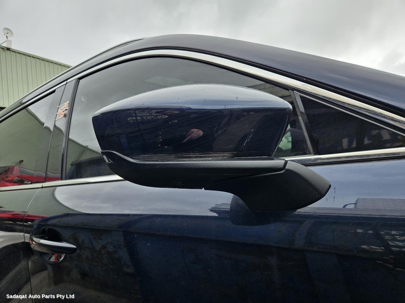 Mazda Cx80 Right Front Hub Assembly