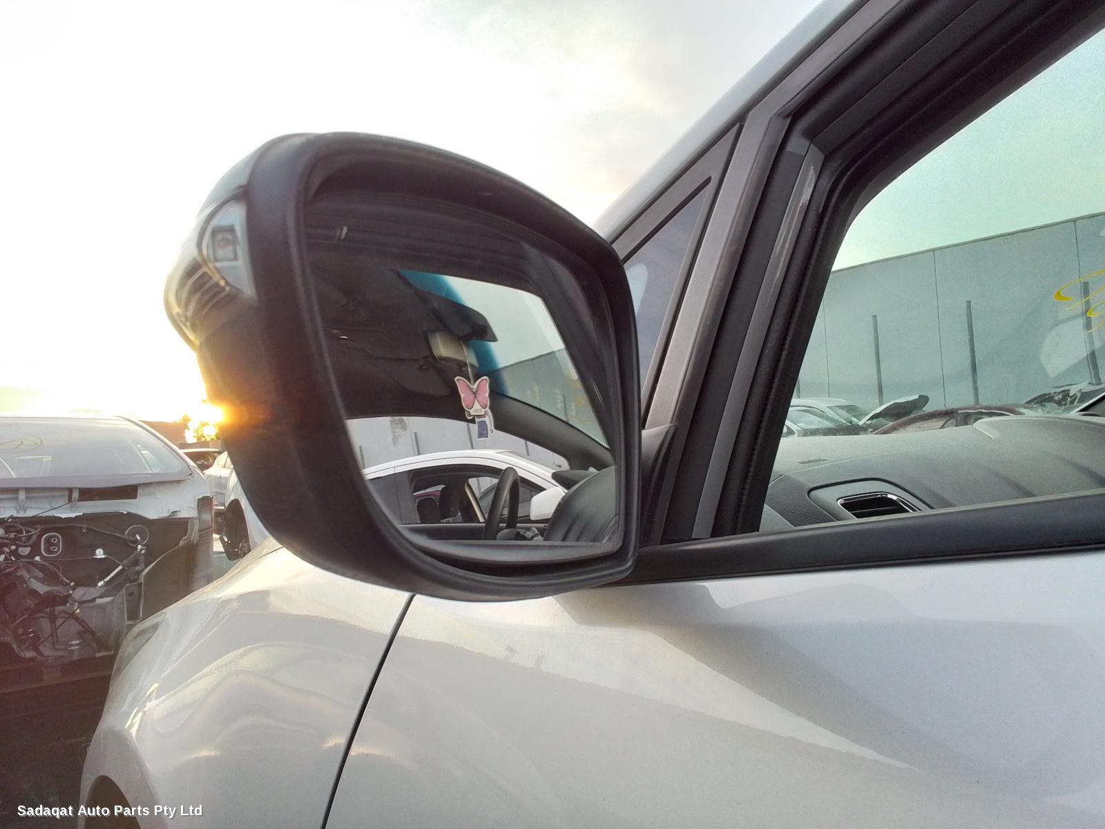 Kia Cerato Left Taillight