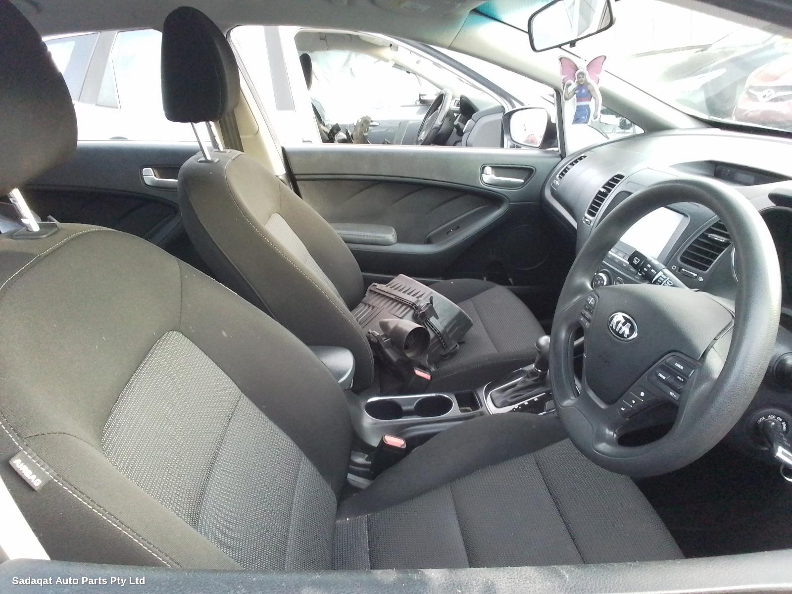 Kia Cerato Left Taillight