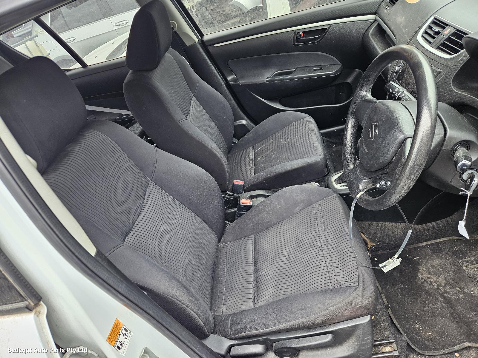 Suzuki Swift Right Guard