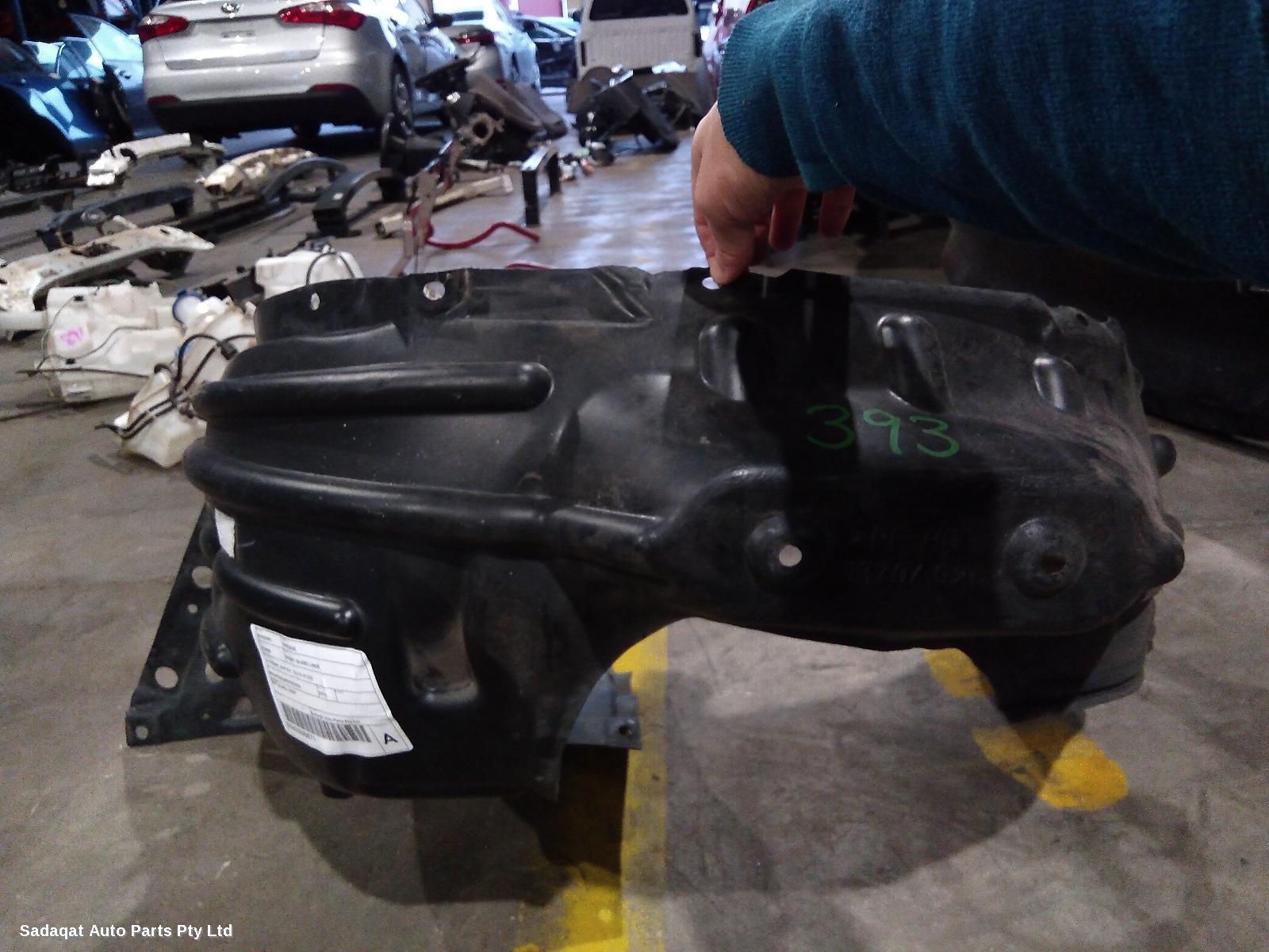 Mitsubishi Mirage Right Guard Liner