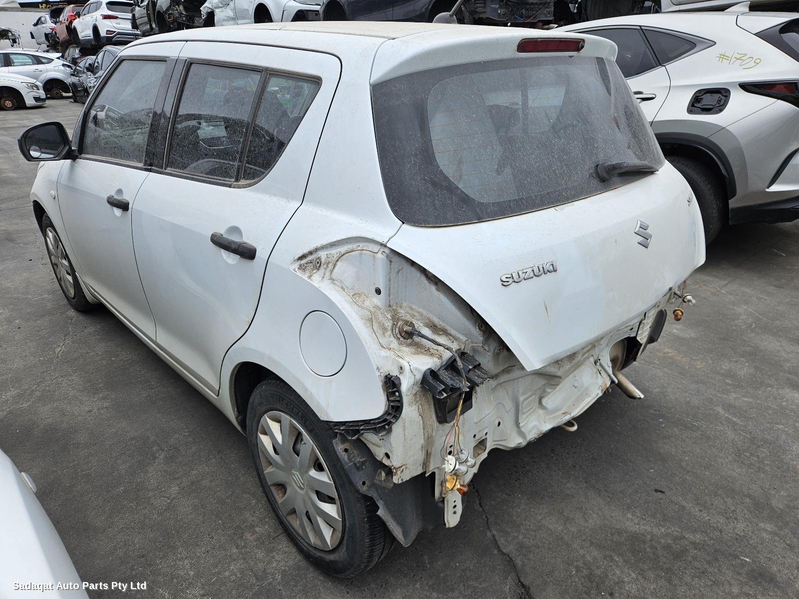 Suzuki Swift Right Guard