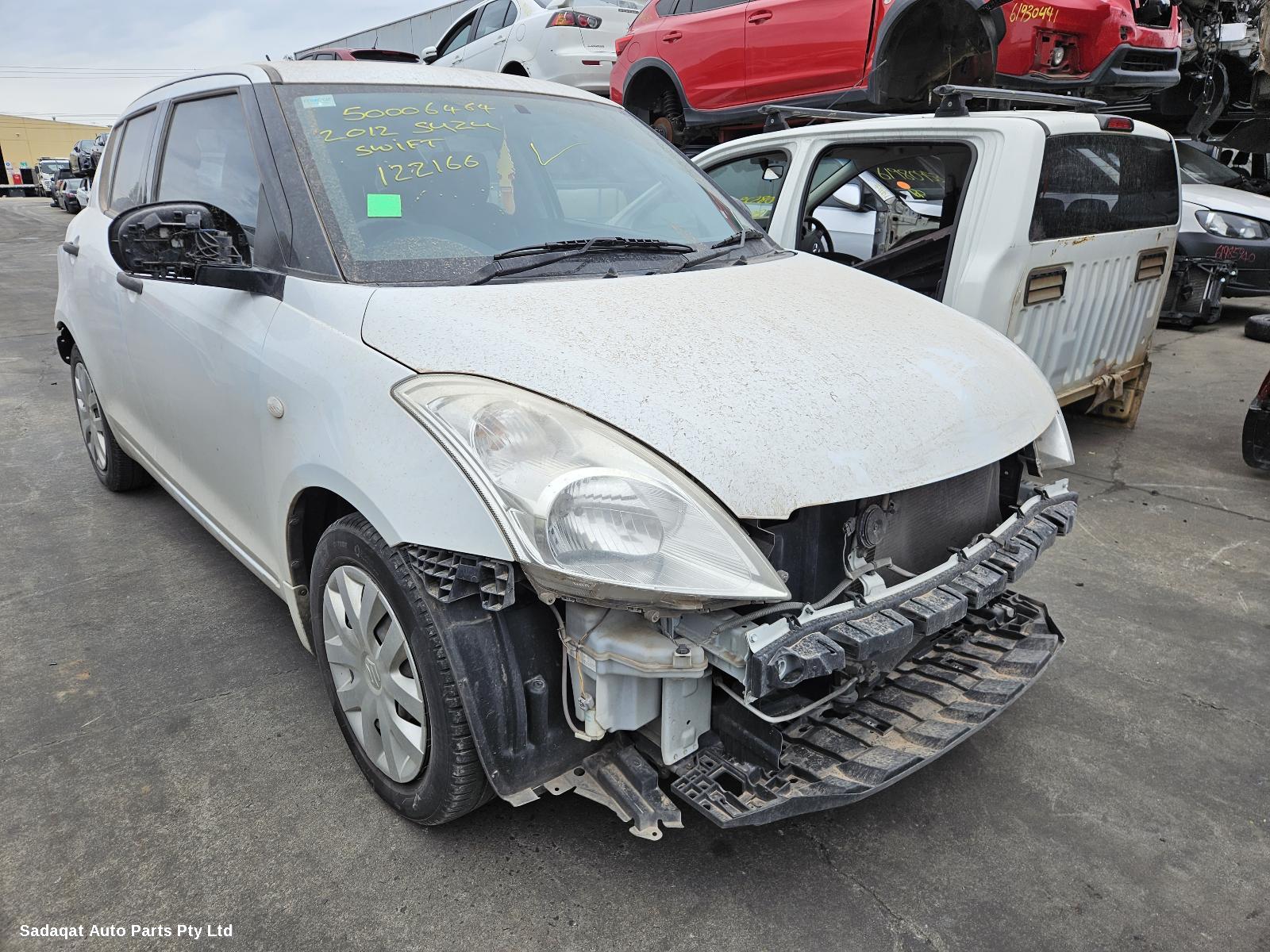 Suzuki Swift Right Headlamp