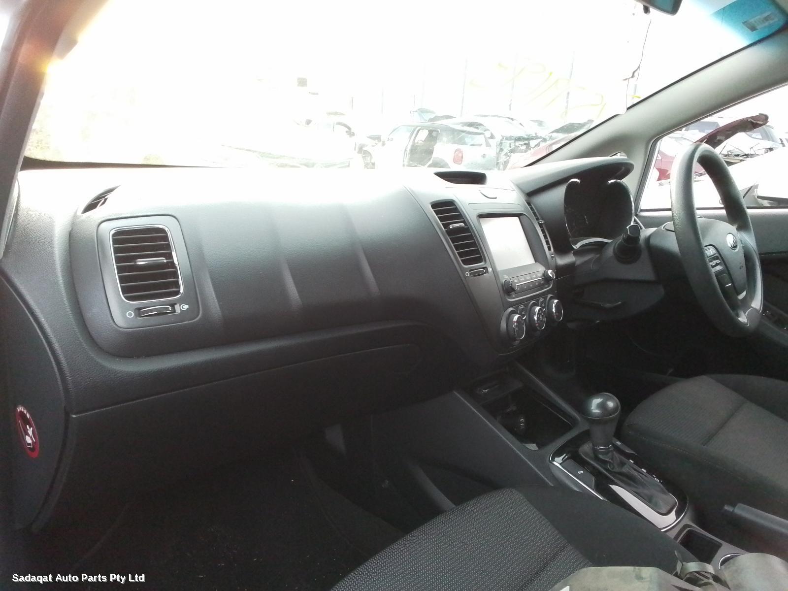 Kia Cerato Left Taillight