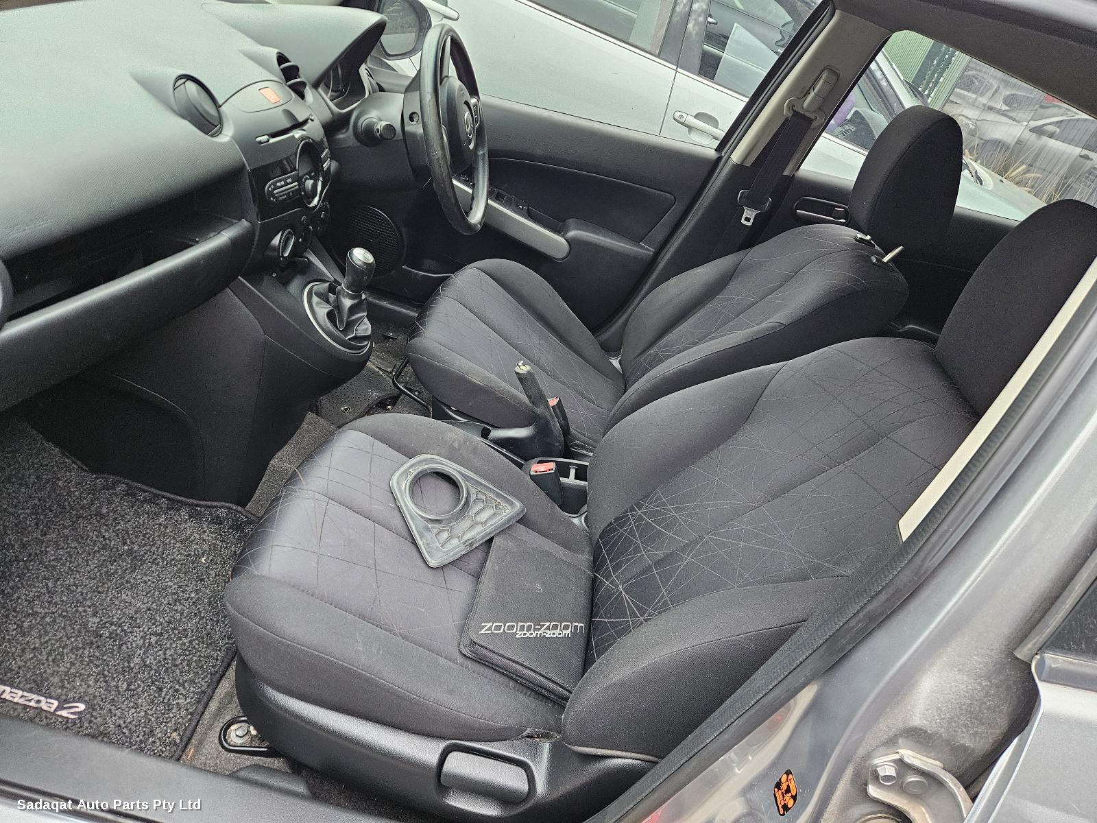 Mazda 2 Right Headlamp