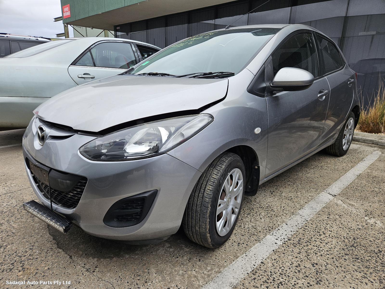 Mazda 2 Right Headlamp