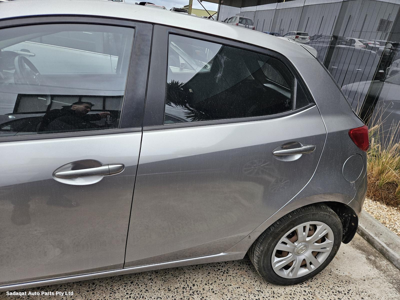 Mazda 2 Right Headlamp