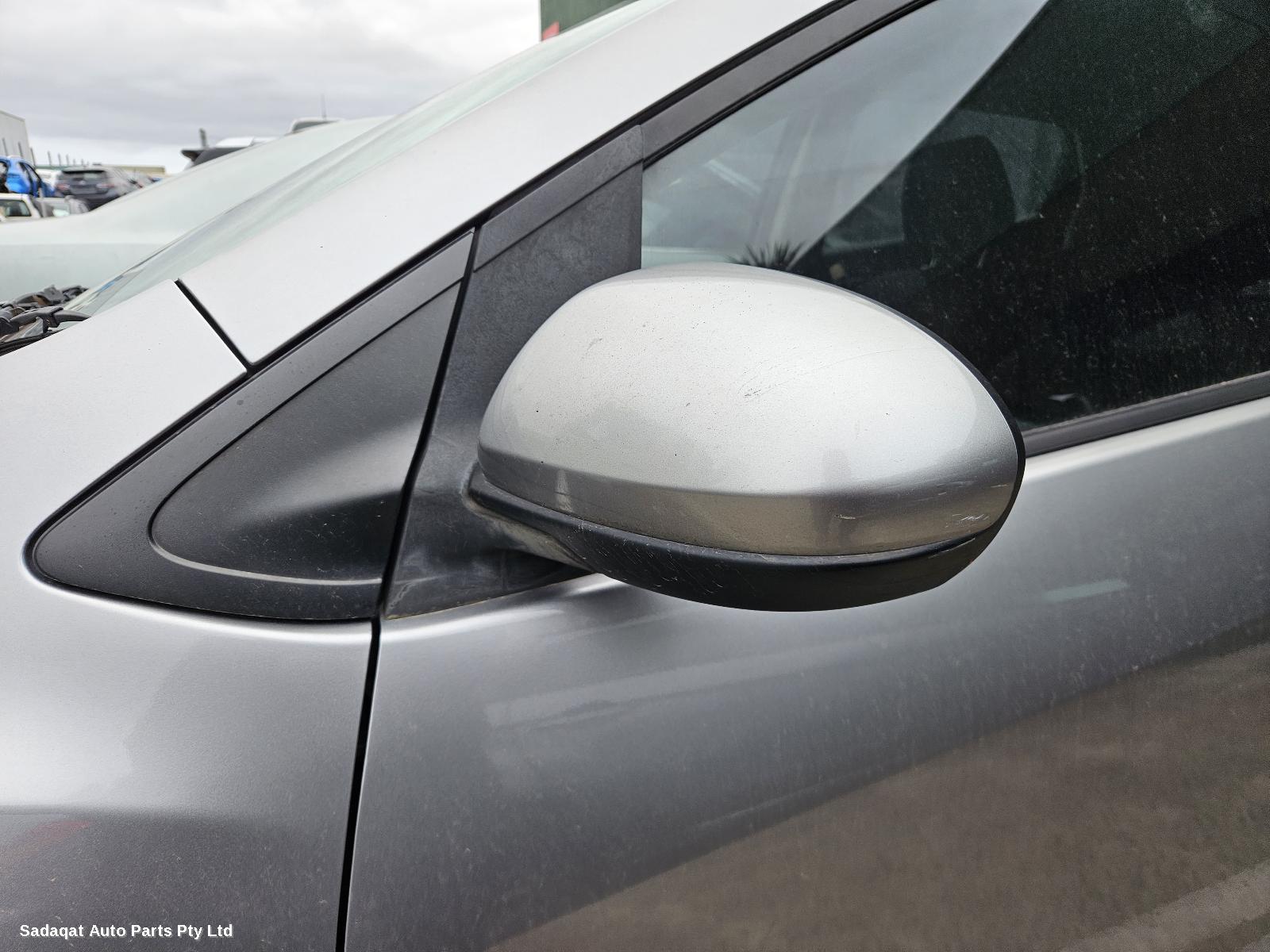 Mazda 2 Right Headlamp