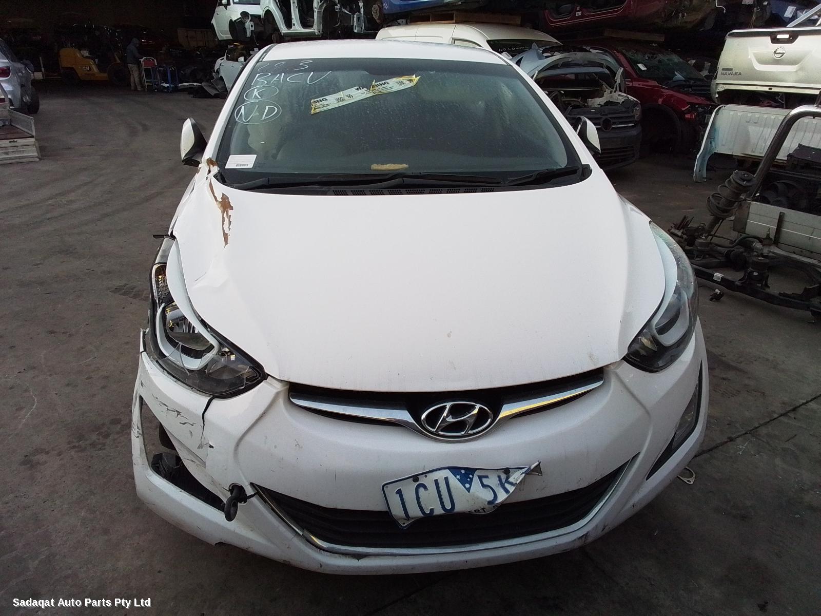 Hyundai Elantra Left Indicator/fog/side