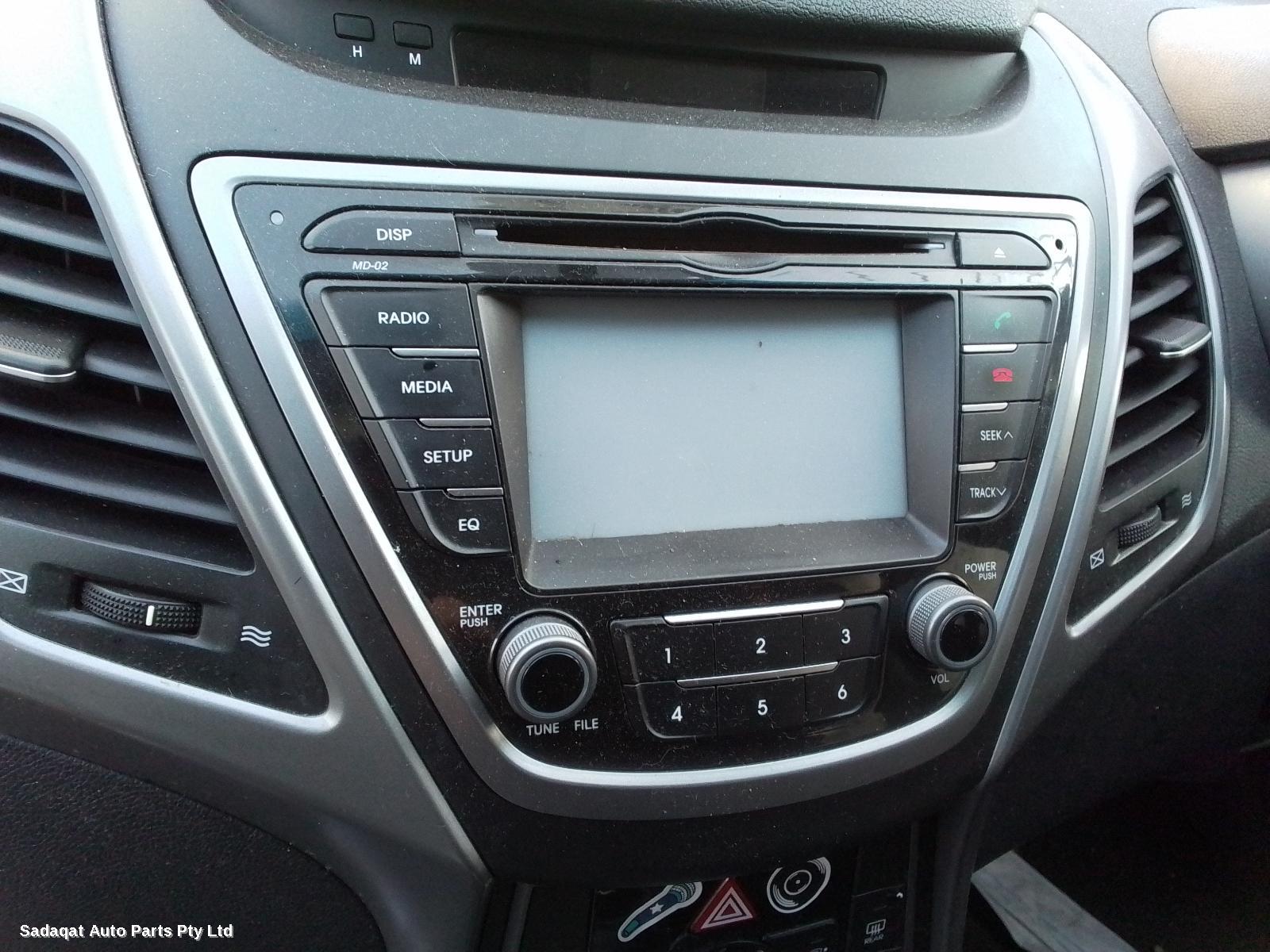 Hyundai Elantra Left Indicator/fog/side