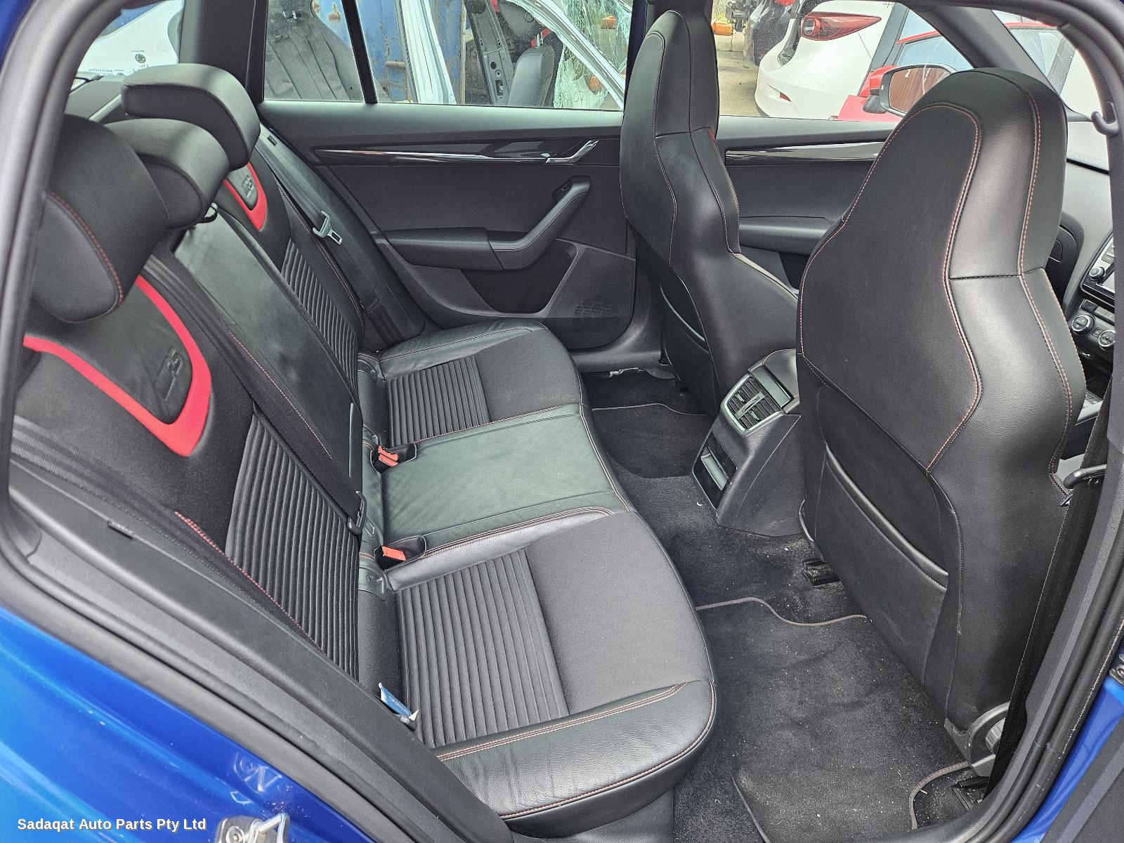 Skoda Octavia Sunvisor