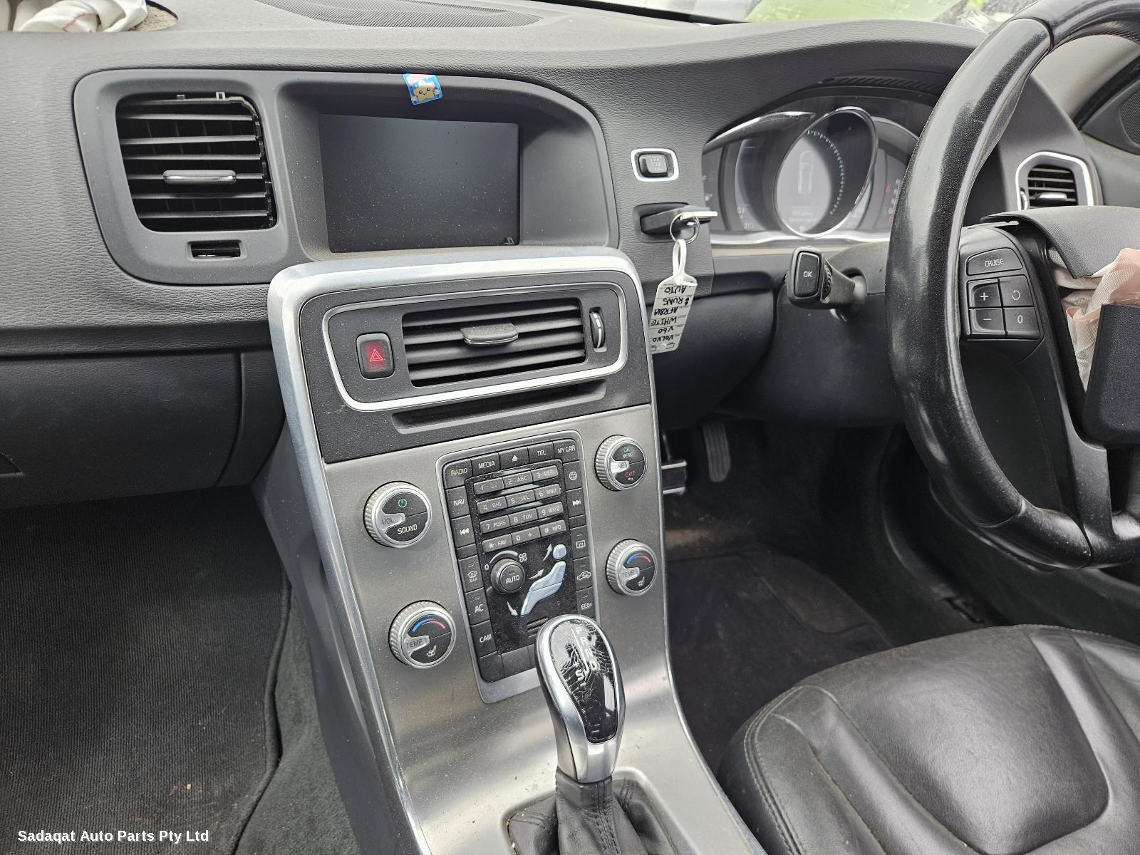 Volvo S60/v60 Left Taillight