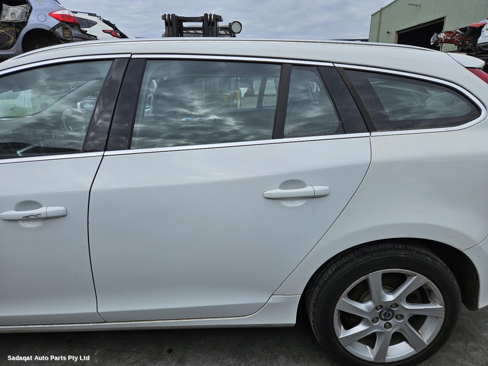 Volvo S60/v60 Left Taillight