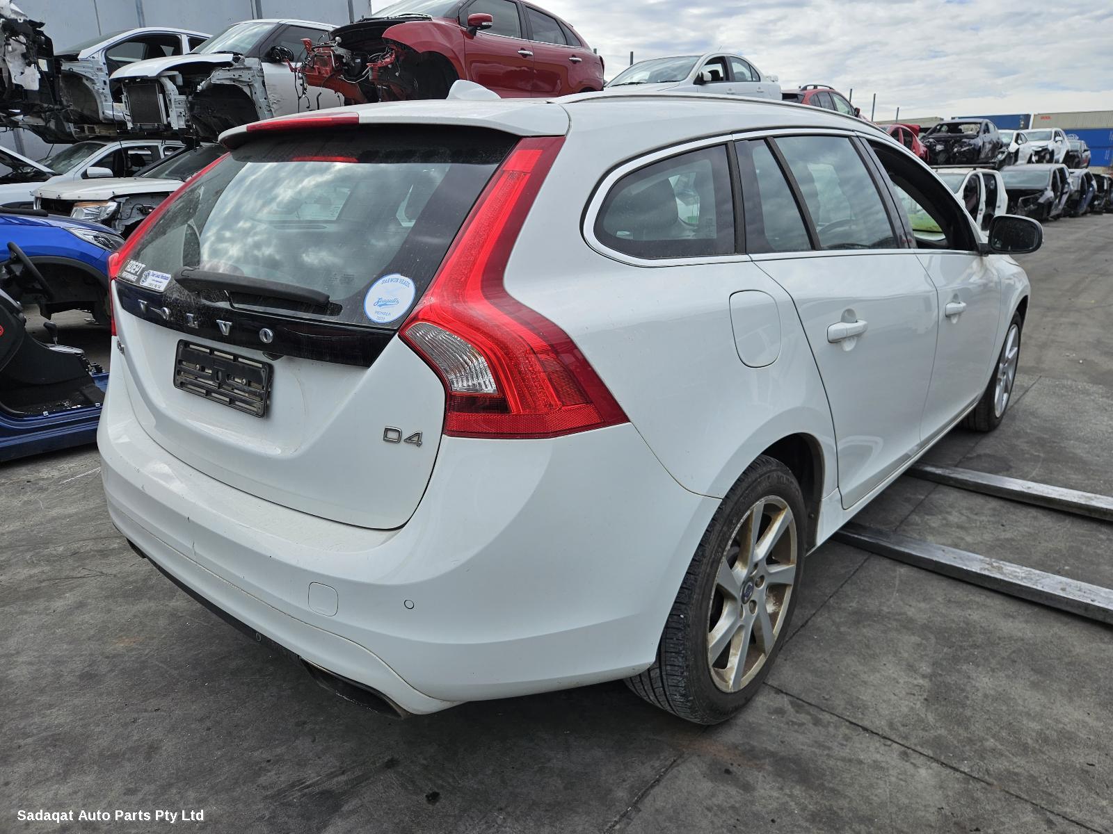 Volvo S60/v60 Left Taillight