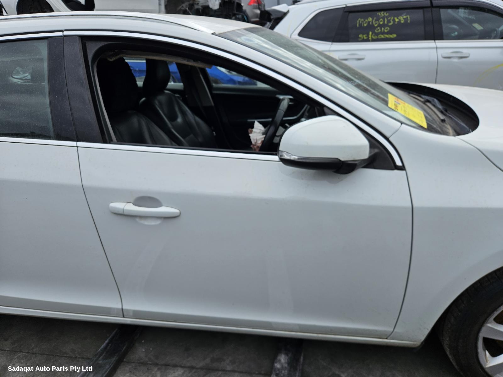 Volvo S60/v60 Left Taillight