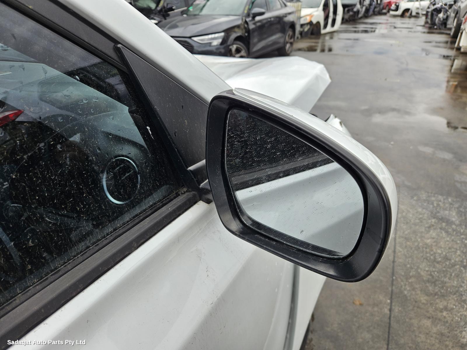 Suzuki Vitara Left Taillight