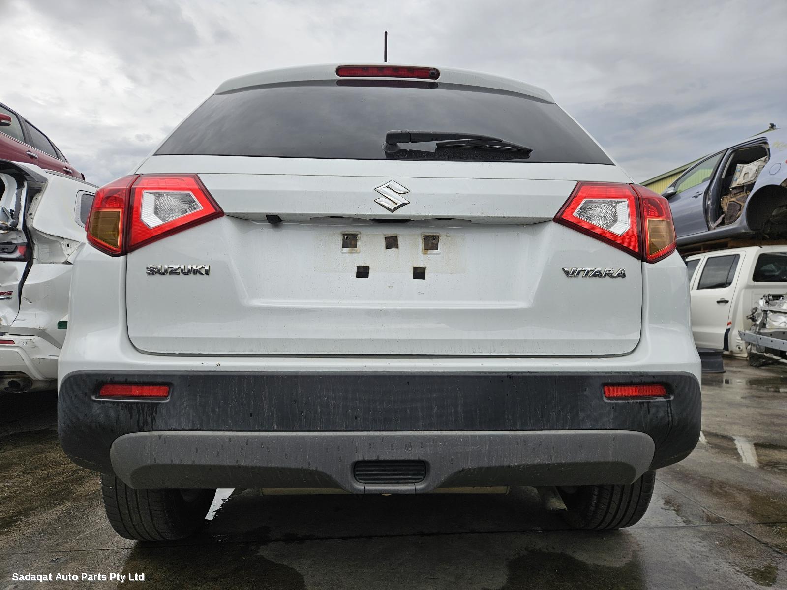 Suzuki Vitara Left Taillight