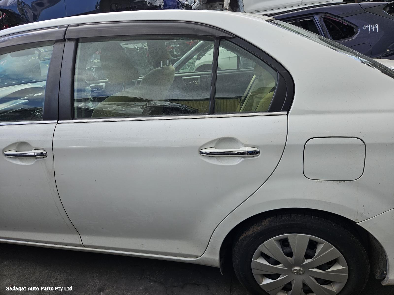 Toyota Corolla Right Rear 1/4 Door Glass