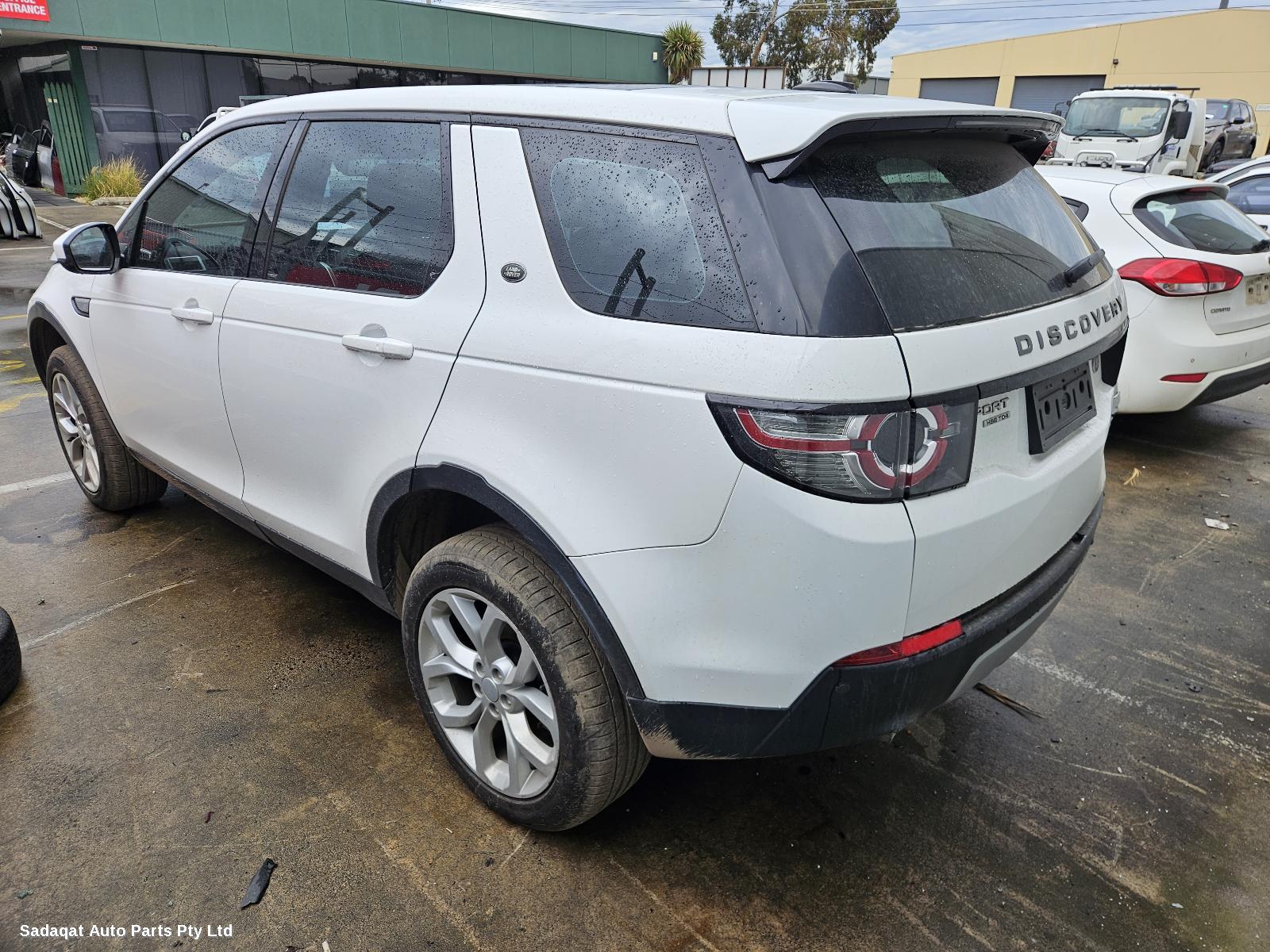 Land Rover Discovery Sport Antenna