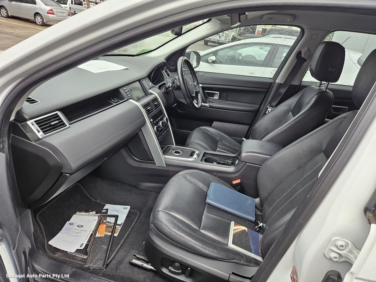 Land Rover Discovery Sport Antenna