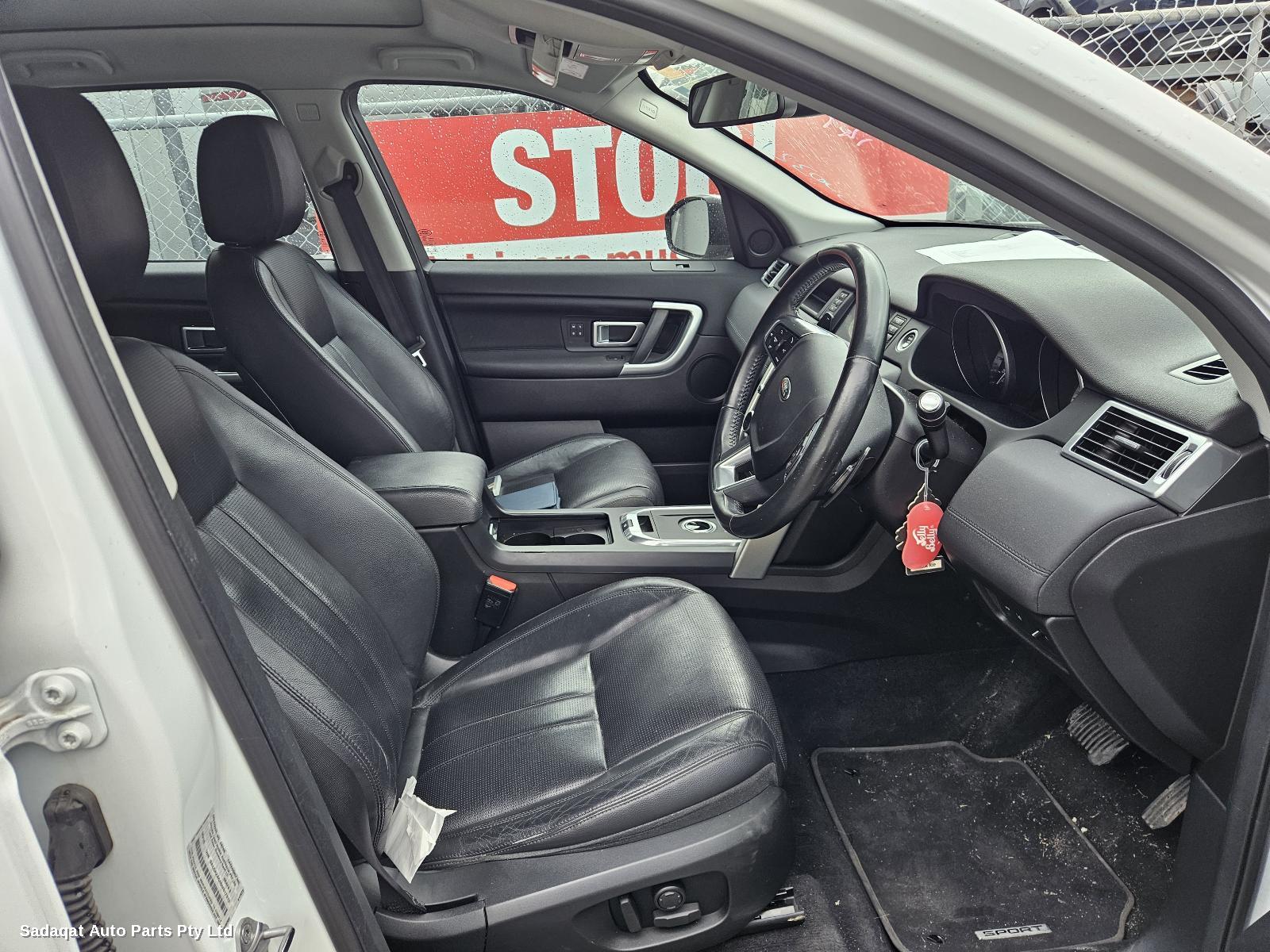 Land Rover Discovery Sport Antenna