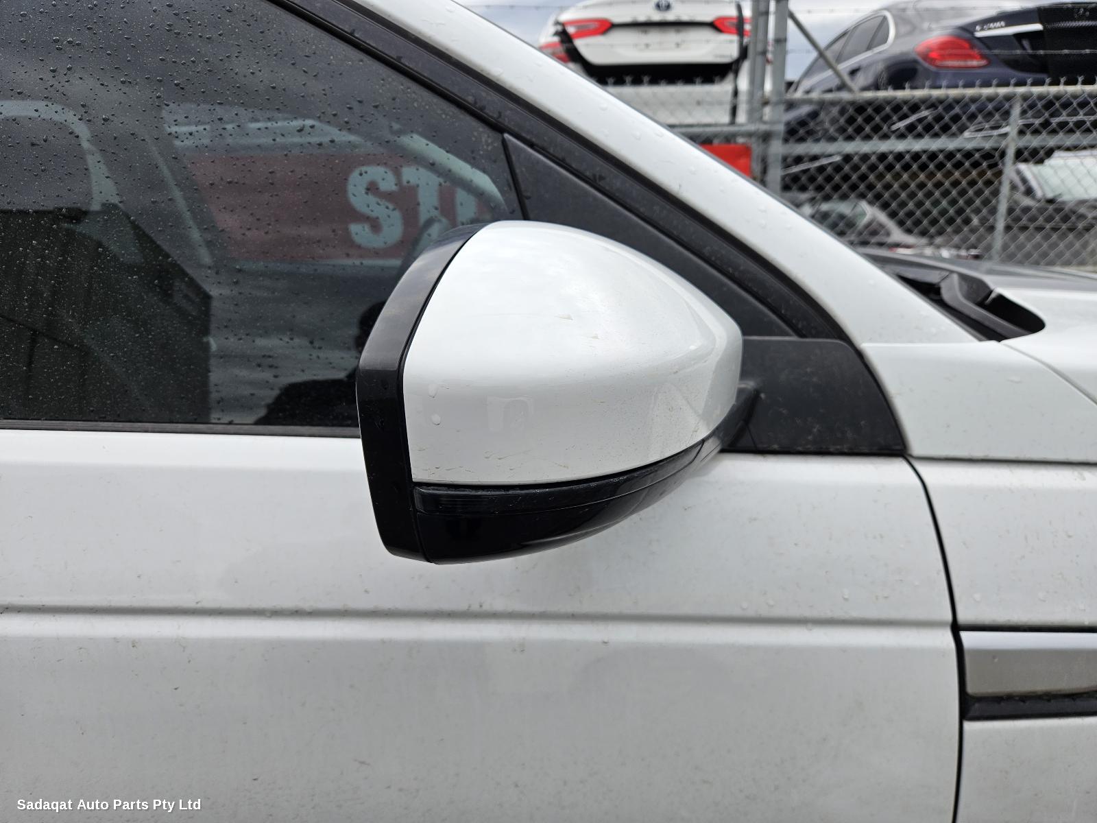 Land Rover Discovery Sport Antenna