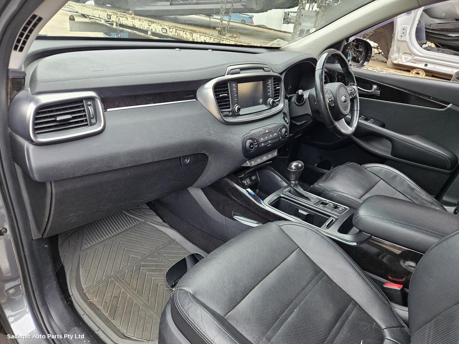 Kia Sorento 3rd Seat