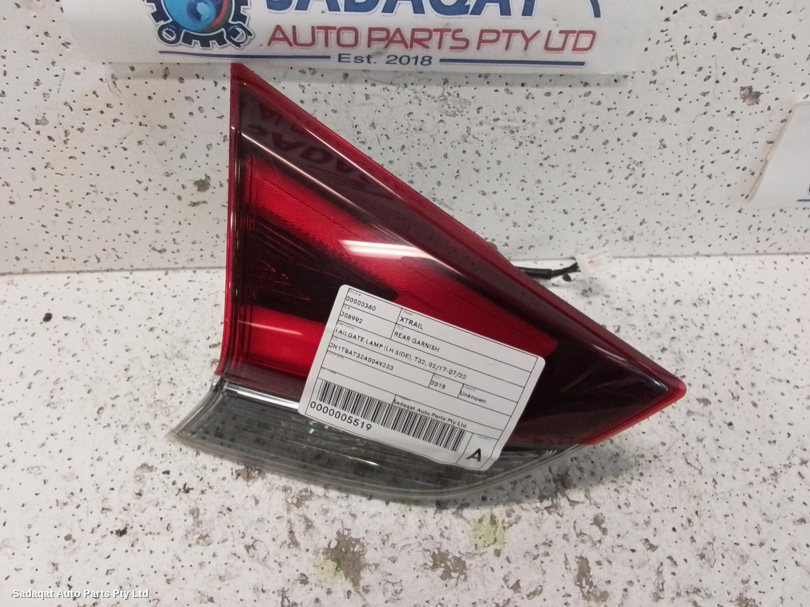 Nissan Xtrail Rear Garnish