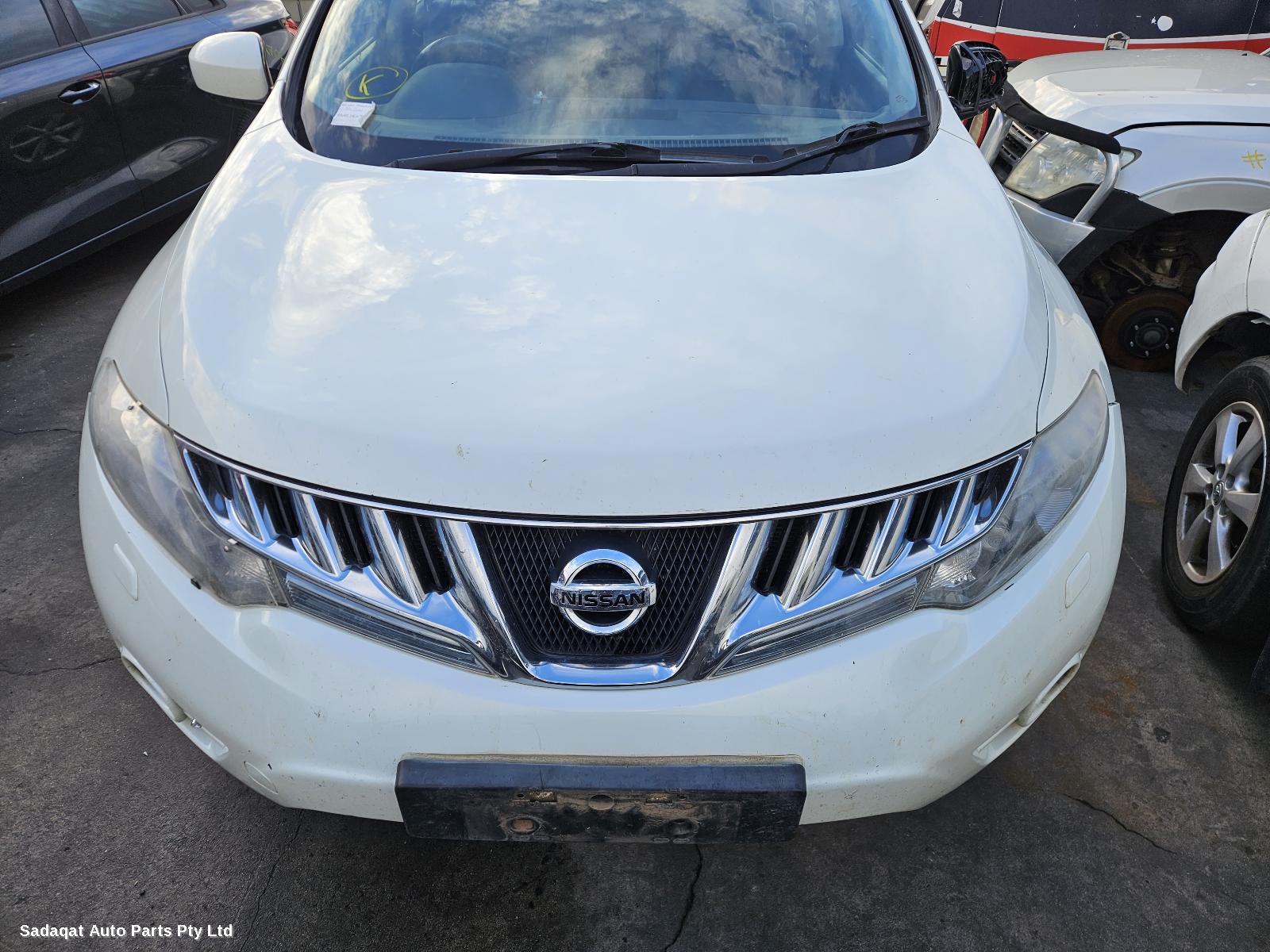 Nissan Murano Front Seat