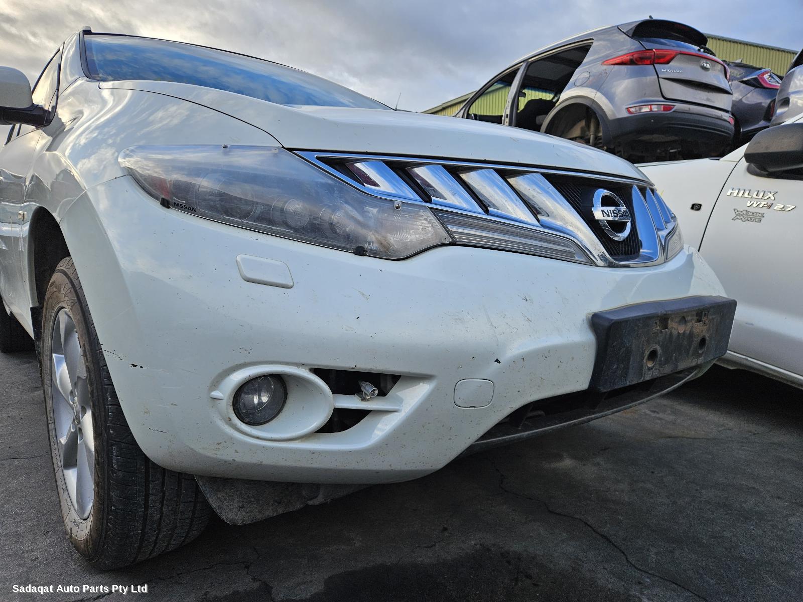 Nissan Murano Front Seat