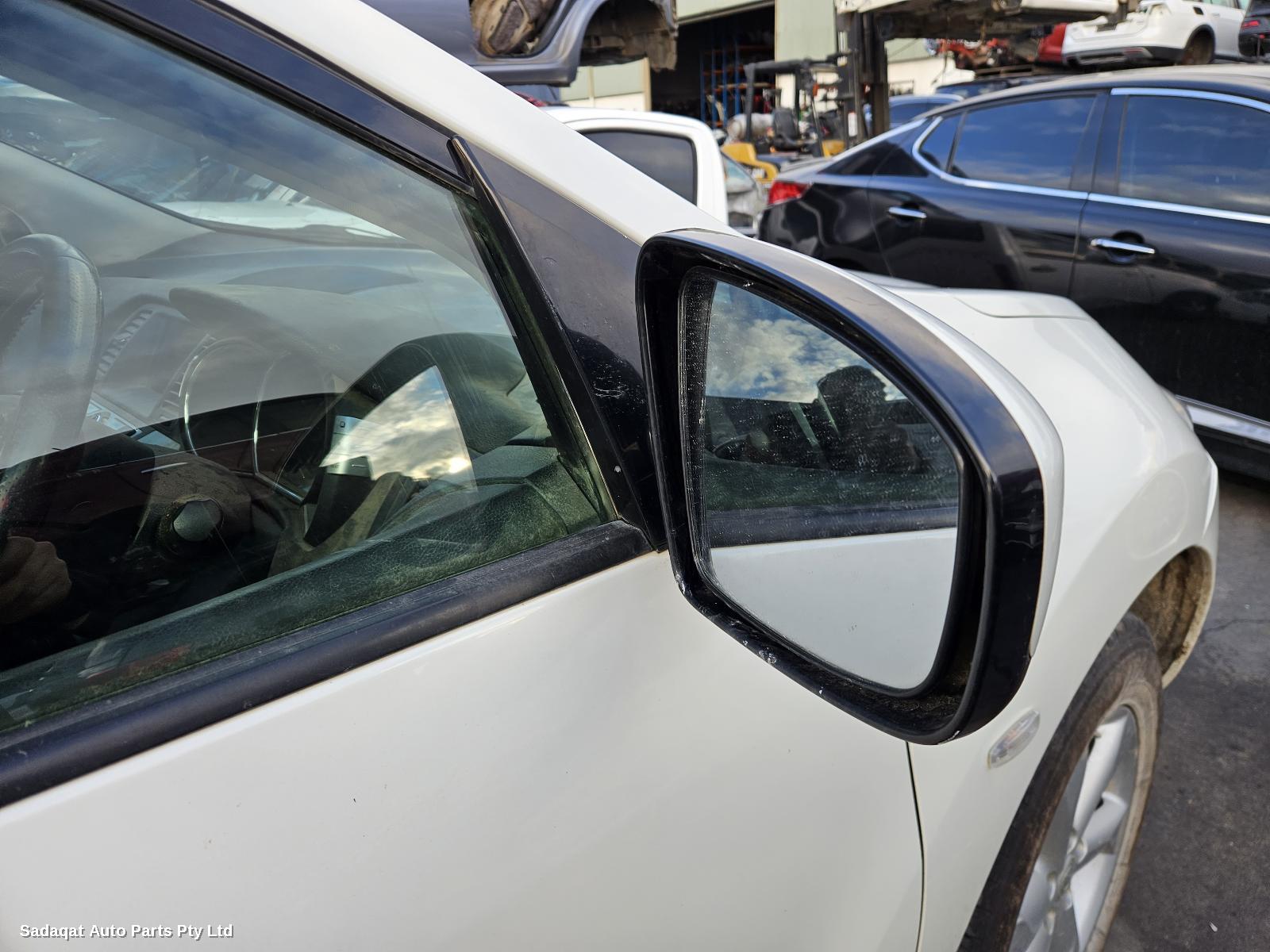 Nissan Murano Front Seat