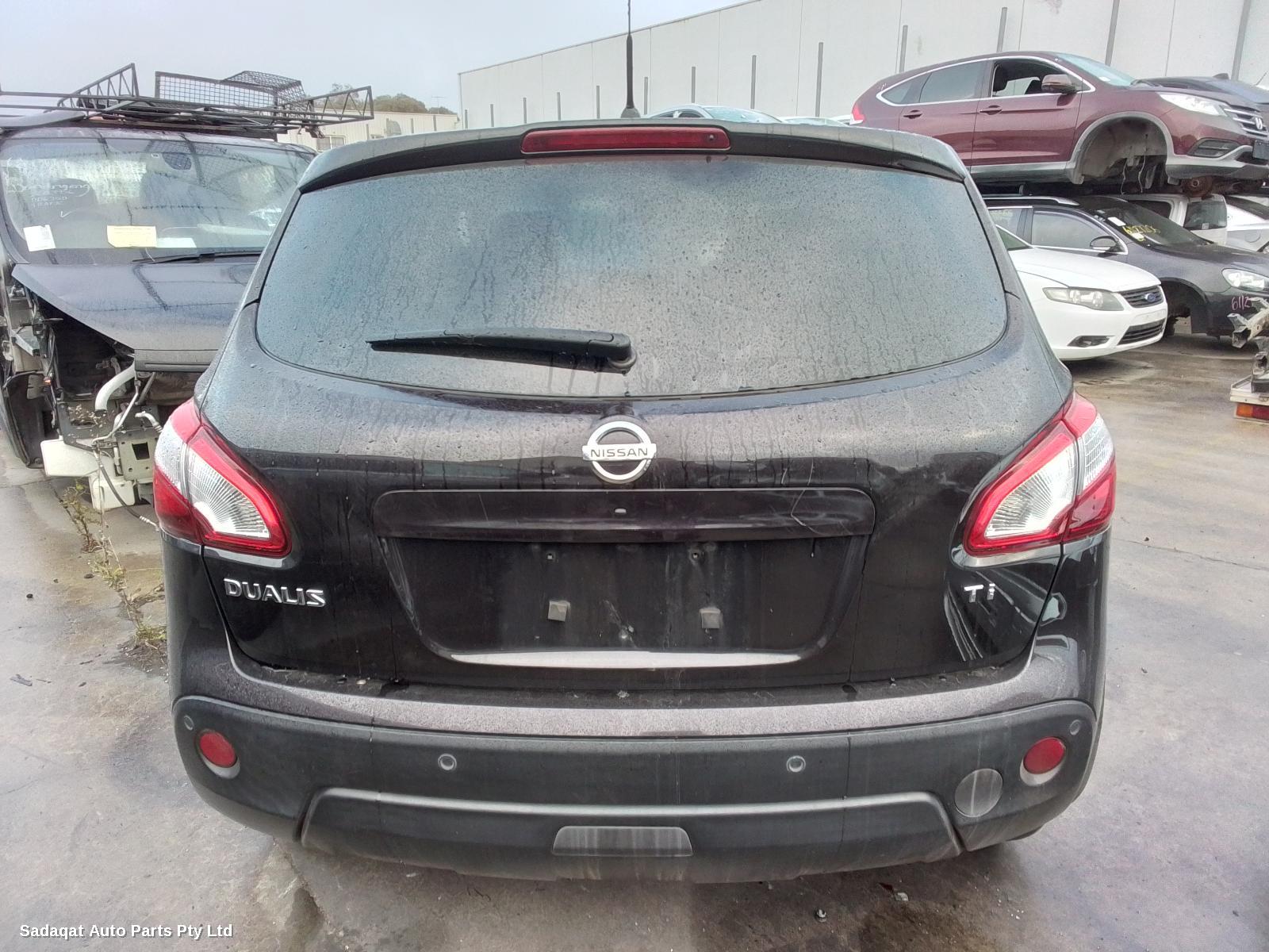 Nissan Dualis Grille