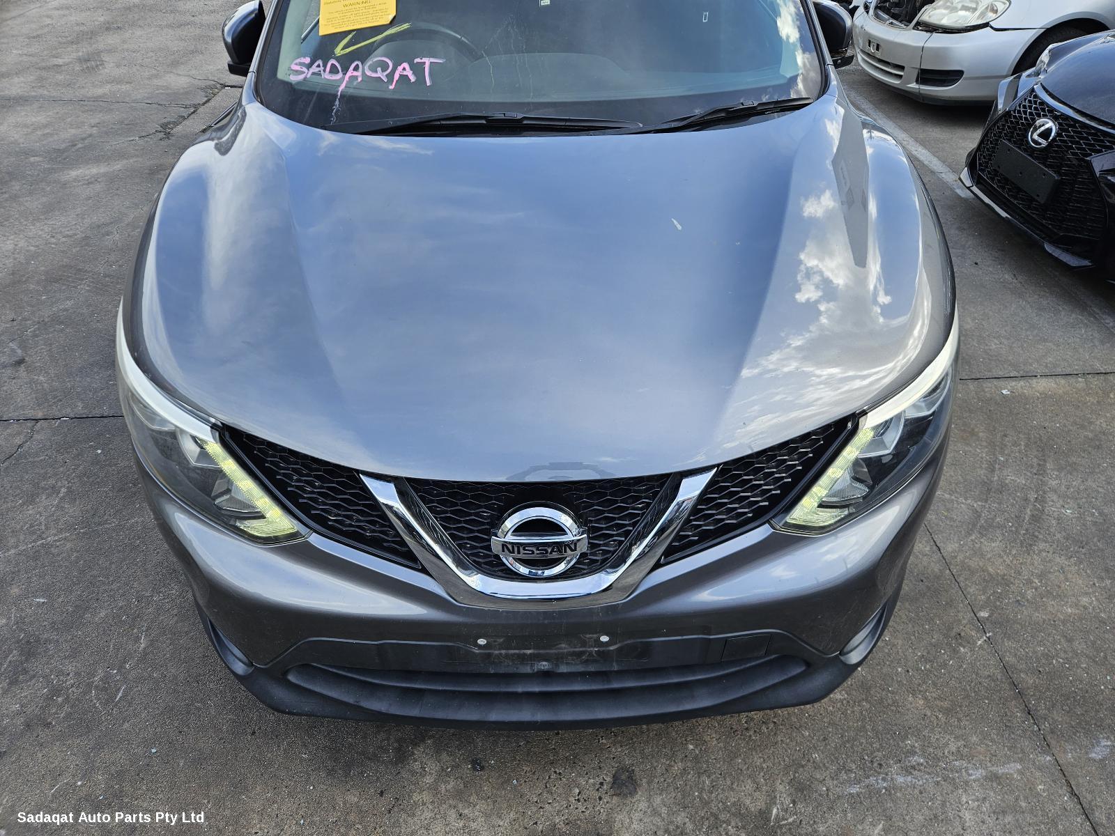 Nissan Qashqai Right Front Door