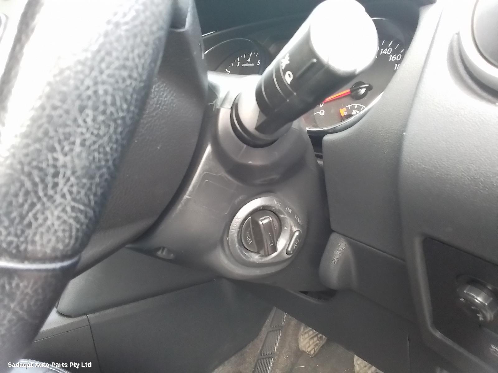 Nissan Dualis Grille