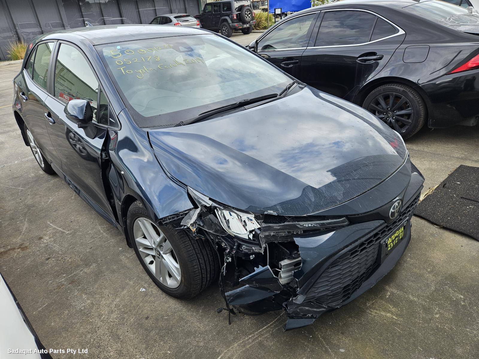 Toyota Corolla Left Rear Hub Assembly