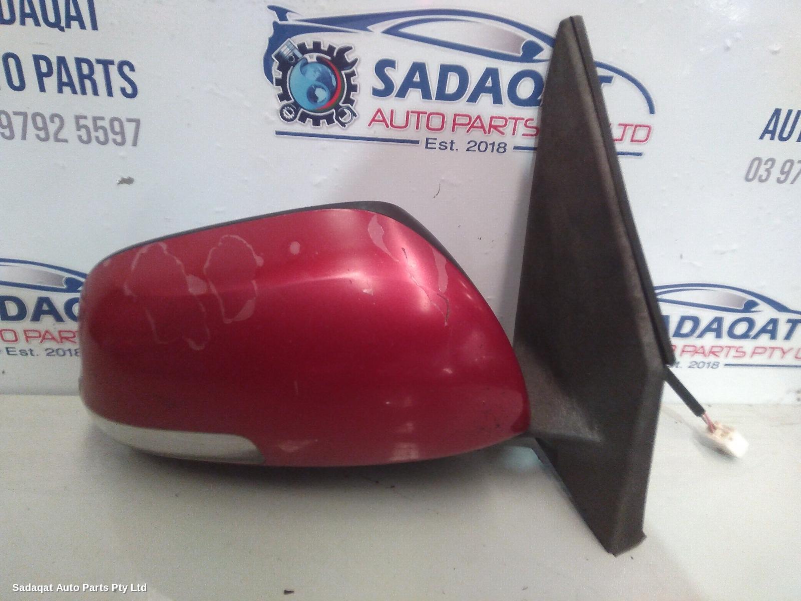 Toyota Rav4 Right Door Mirror