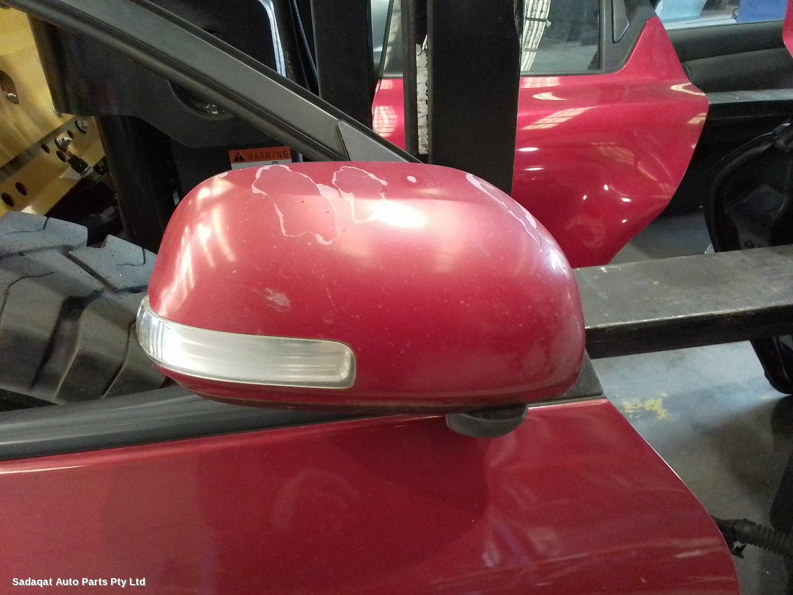 Toyota Rav4 Right Door Mirror