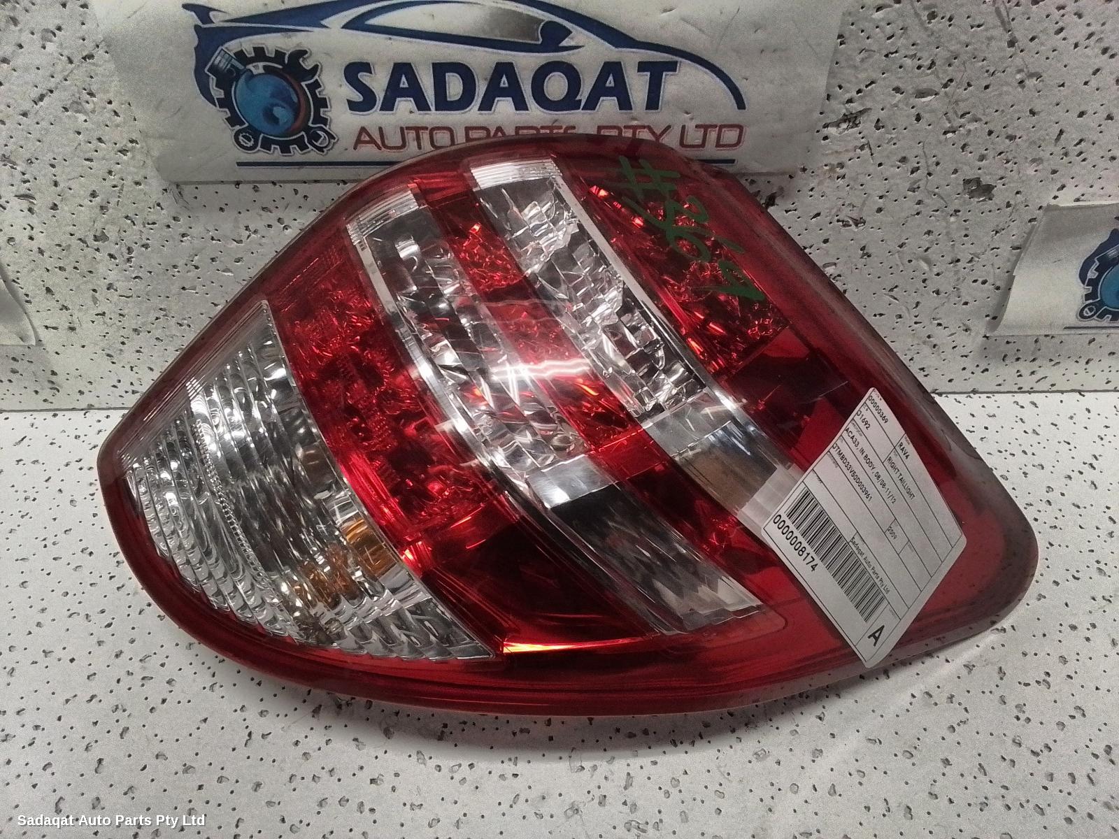 Toyota Rav4 Right Taillight