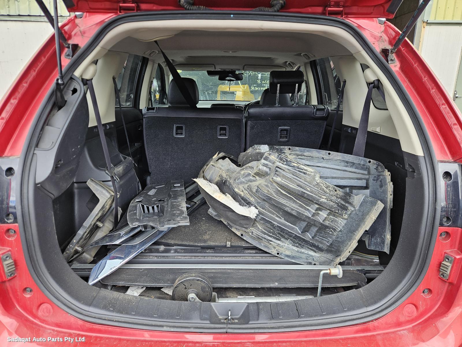 Mitsubishi Outlander 3rd Seat