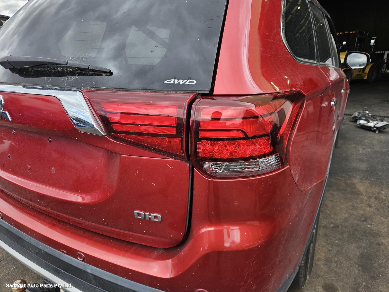 Mitsubishi Outlander 3rd Seat