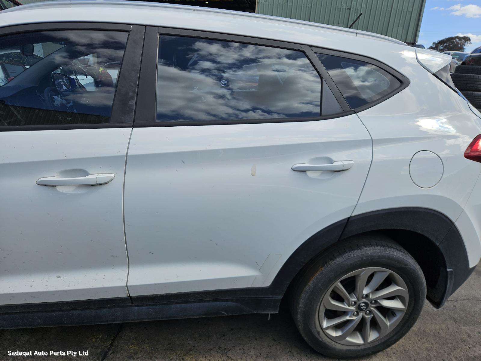 Hyundai Tucson Right Rear Strut