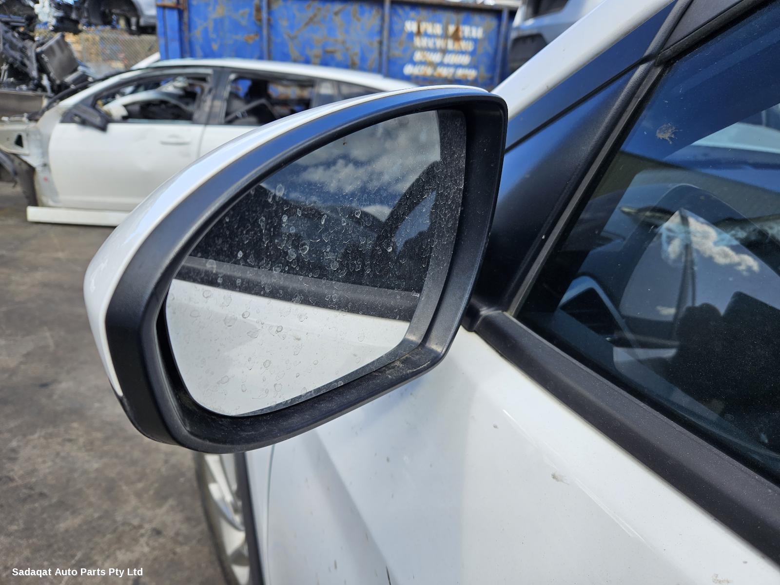 Hyundai Tucson Right Rear Strut