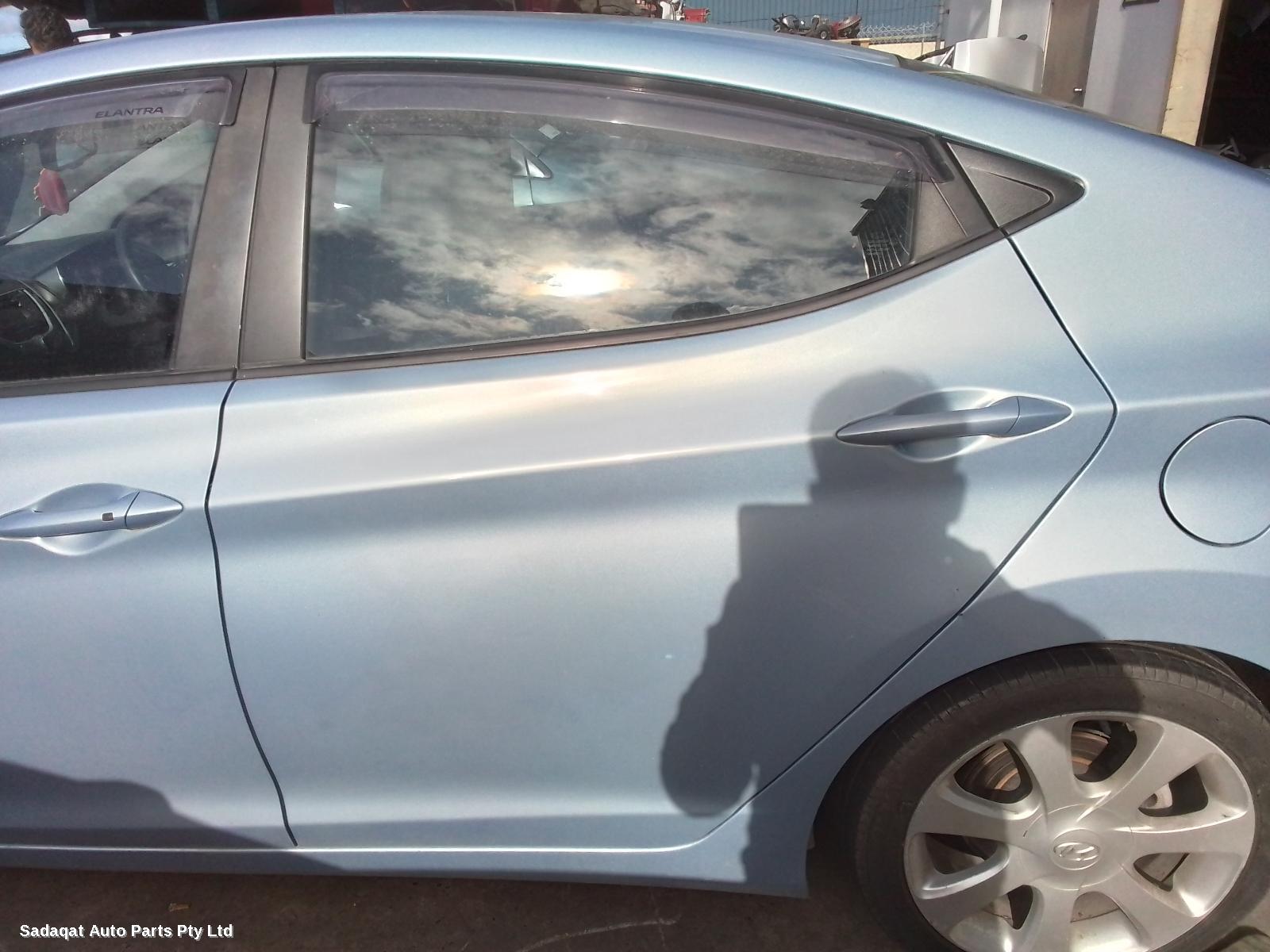 Hyundai Elantra Rear Garnish