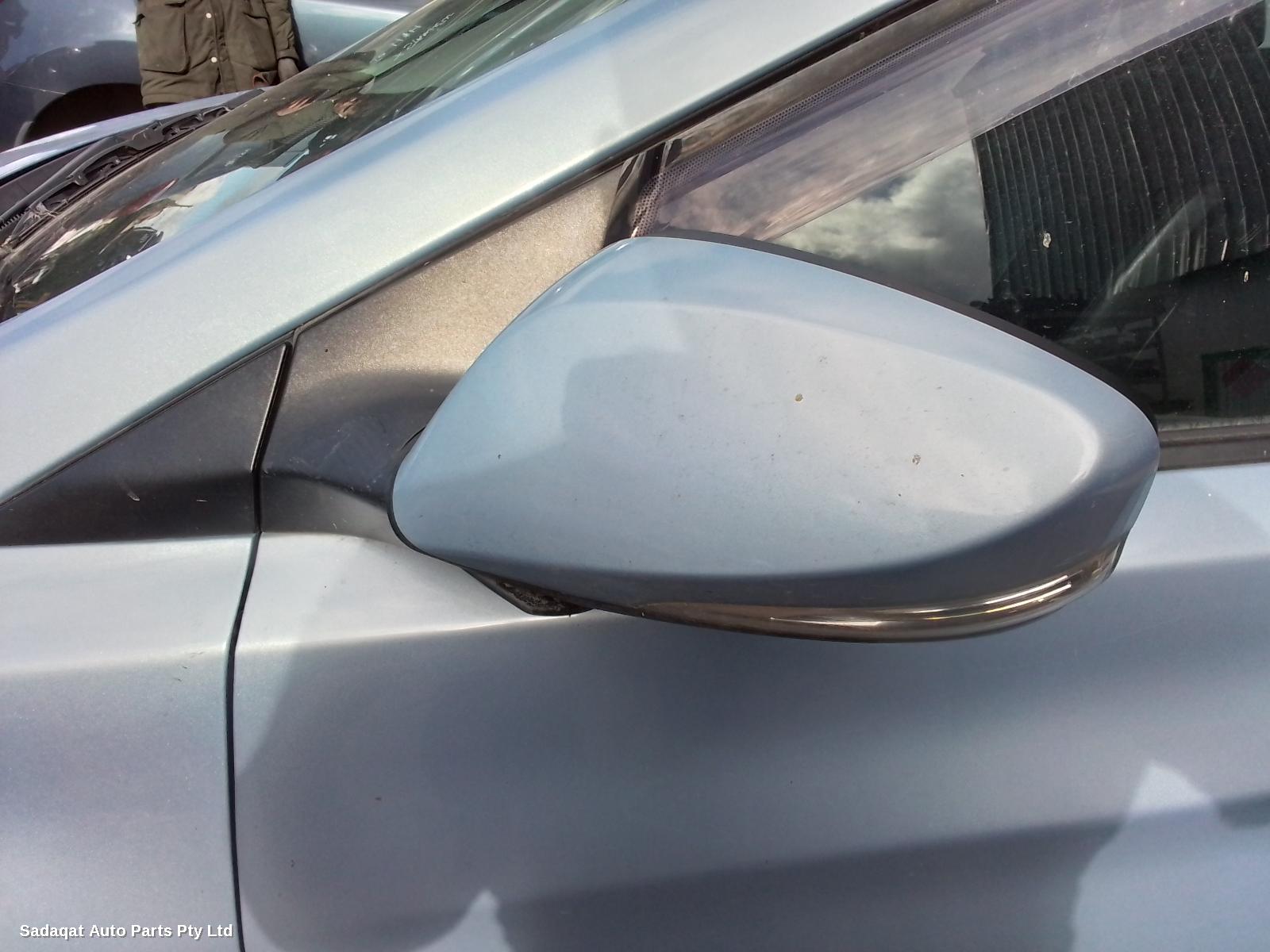 Hyundai Elantra Rear Garnish