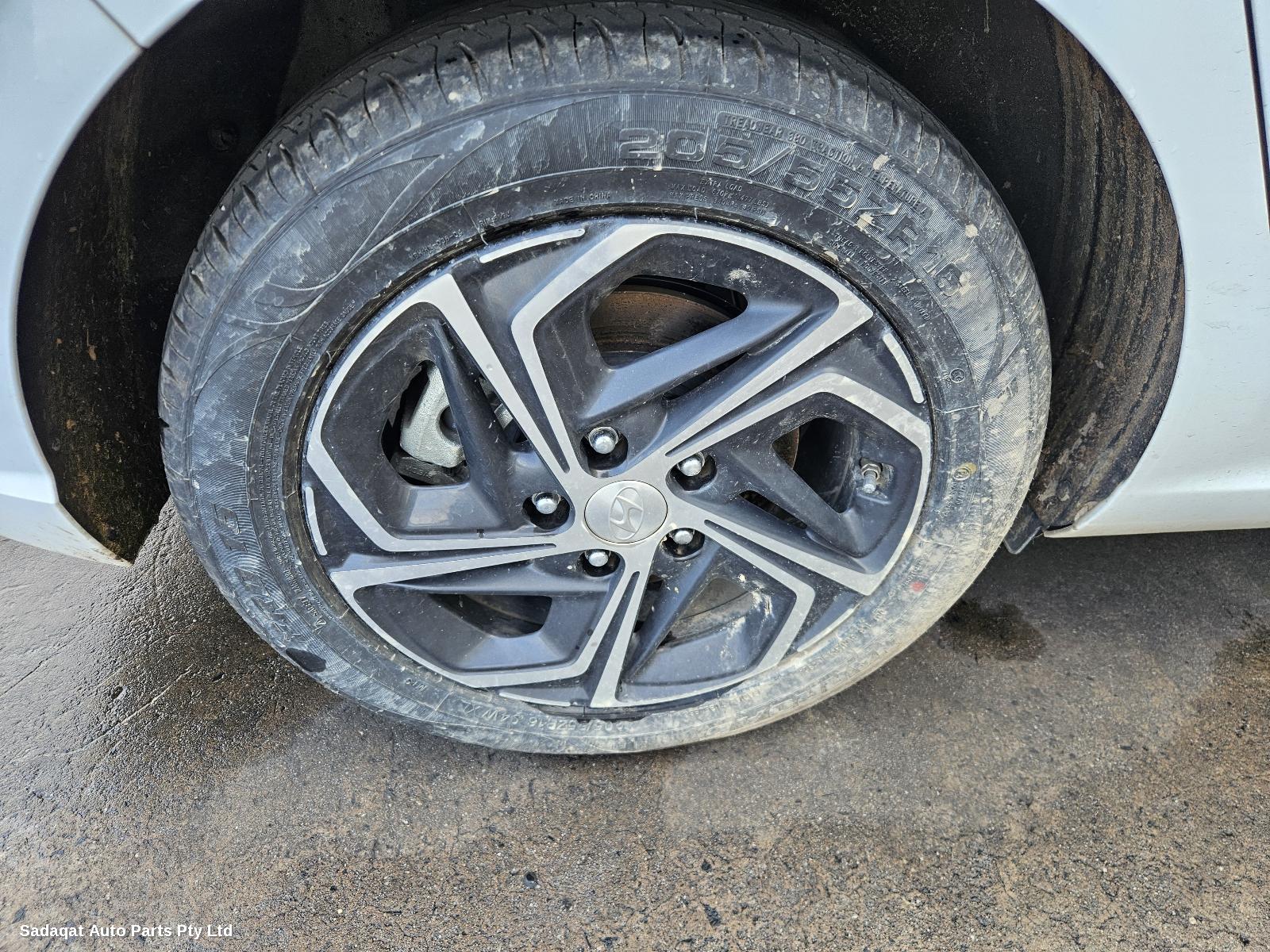 Hyundai I30 Wheel Mag